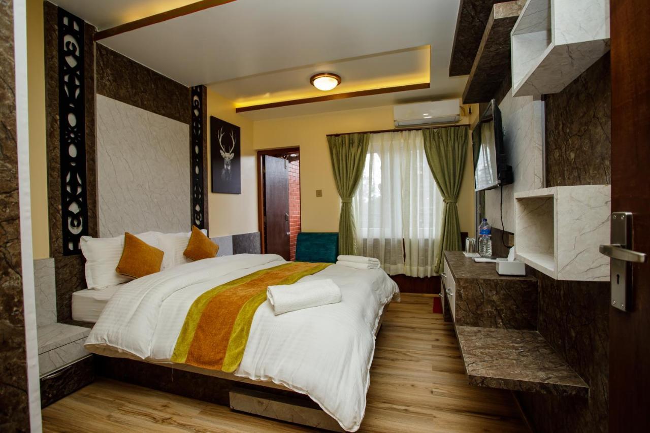 Gauri Shankar Hotel Nagarkot Exterior photo