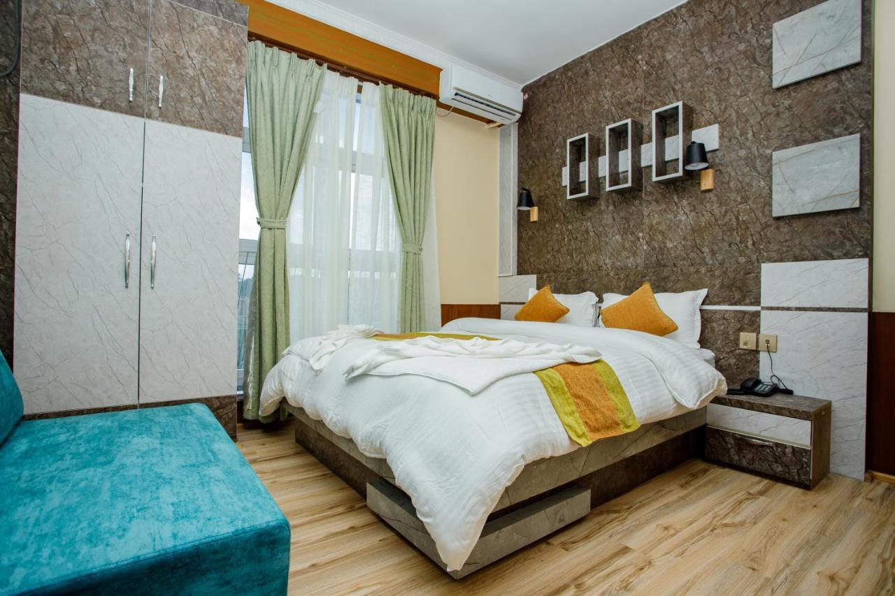 Gauri Shankar Hotel Nagarkot Exterior photo