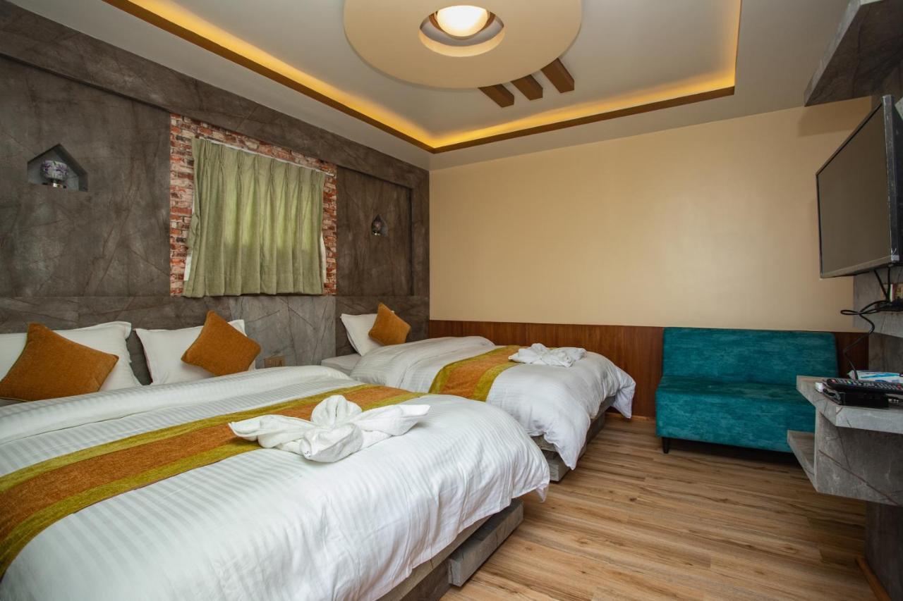 Gauri Shankar Hotel Nagarkot Exterior photo