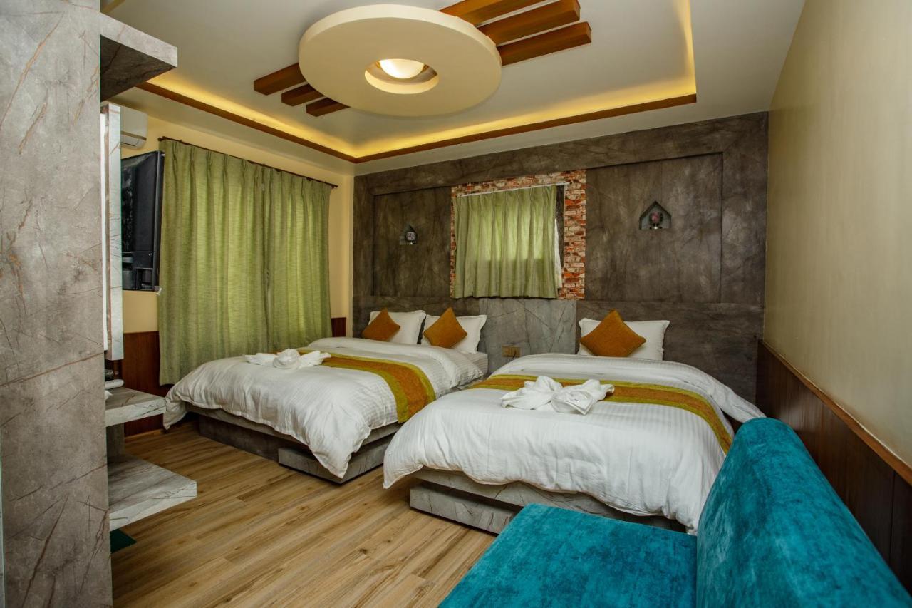 Gauri Shankar Hotel Nagarkot Exterior photo