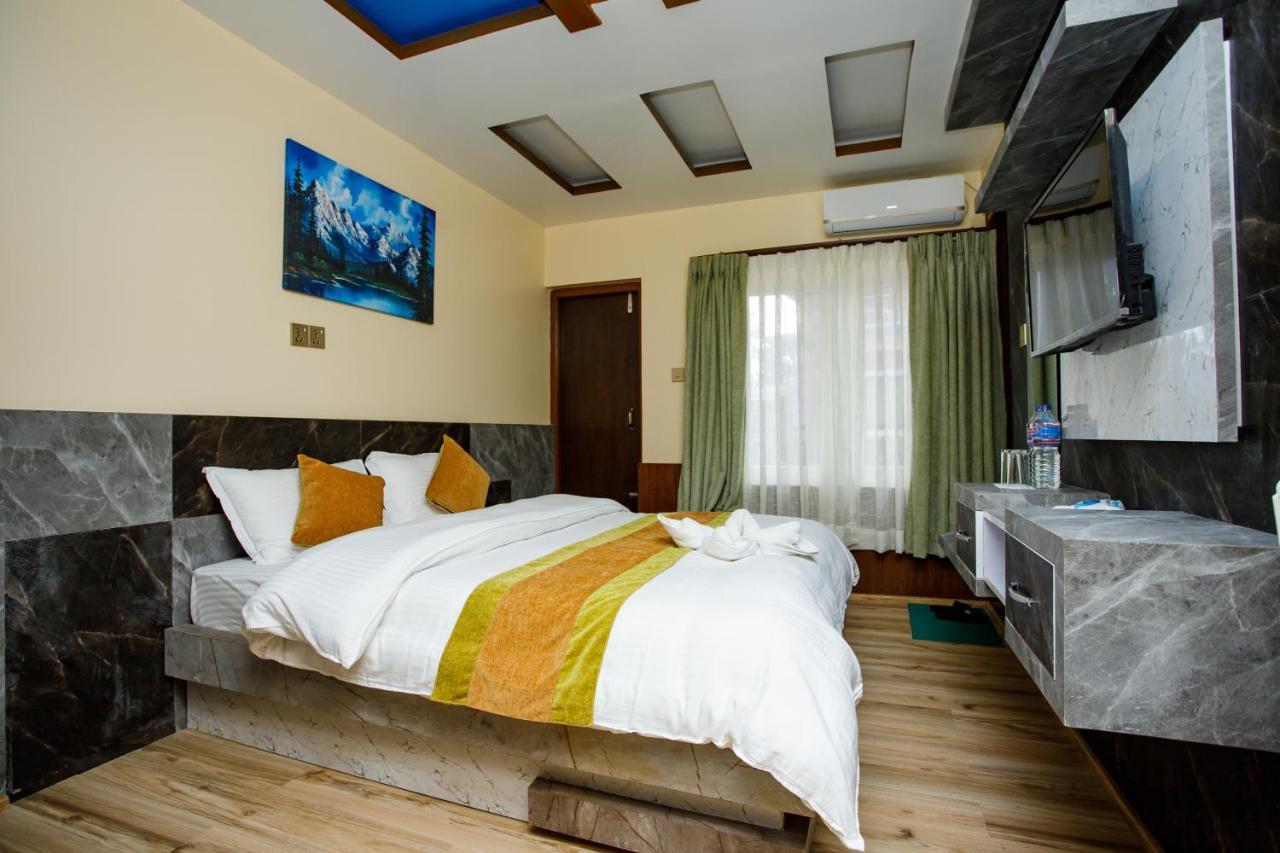 Gauri Shankar Hotel Nagarkot Exterior photo